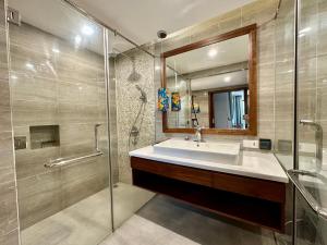 West Phu Quoc beach villa private swimming pool