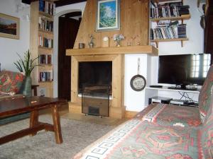 Chalets Chalet 5 chambres, 9 pers, wifi, 1 animal, non fumeur - FR-1-733-144 : photos des chambres
