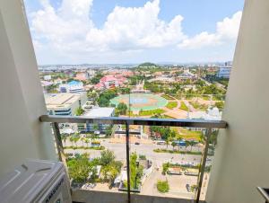 Lovina 25-AL at One Residence(near Ferry)