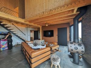 Chalets Chalet de Standing a Super Besse avec Jacuzzi SB2 : photos des chambres