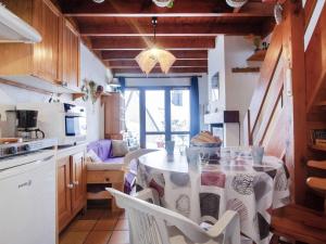 Chalet duplex 4 pers. avec cheminée et parking - Viella - FR-1-402-48