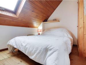 Appartements Appartement Viella - Hautes-Pyrenees, 2 pieces, 4 personnes - FR-1-402-48 : photos des chambres