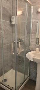 Hotels Hotel Central Anzac : Chambre Double avec Toilettes Communes