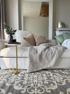 -CONDO- Petite Residential Stay