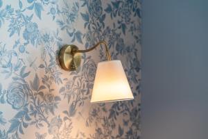 Le bleu Jean Denim Arènes - Une Nuit à Nîmes