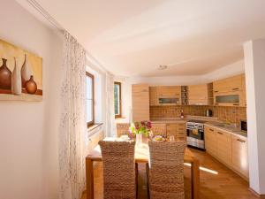 Slnečný 2-izbový apartmán Pod lesom, Dolný Smokovec