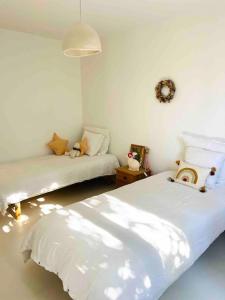 Maisons de vacances Maison a l'oree du bois Les Mimosas : photos des chambres