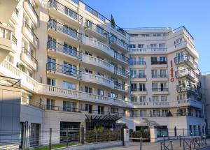 Appartements Sweet'Issy - Balcon - Parking - Climatisation - WIFI - MyBestLoc : Appartement avec Balcon