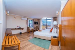 Hotel Fewa Camp