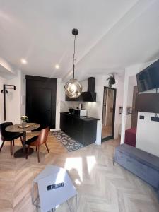 Casa Margery - 8 Charmants Appartements - Hyper Centre Brive : photos des chambres