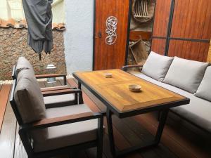 Antalya kaleiçi bahçeli özel muhteşem müstakil villa