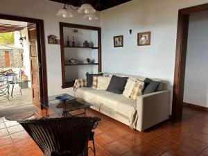 Preciosa casa Canaria vista mar y montaña El encanto de Lita