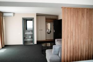 River Park Hotel
