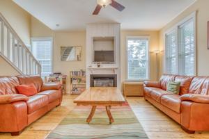 Holiday Home room in Festivus by the Sea