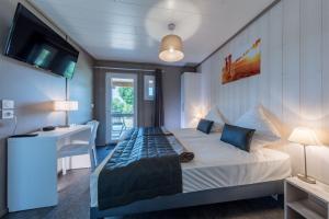Hotels Les Terrasses Du Lac : photos des chambres