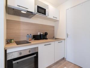 Le Lotus - Parking public gratuit, wifi haut débit, proche autoroute, gare & centre ville