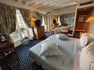 Hotels Le Relais Medicis : photos des chambres