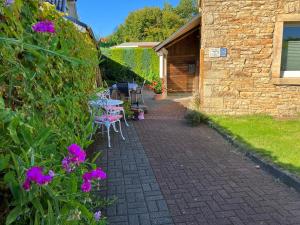 obrázek - Ferienwohnung im Grünen eigne Bad und Küche WF mit Terrasse