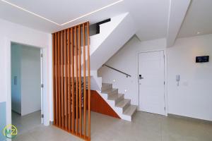 Cobertura Triplex de luxo no posto 9 em Ipanema