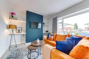 The Collier's Rest: 3 bed home in South Yorks with parking & garden. - South Elmsall