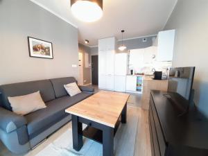 Premium Apartment - Witolda SKY 16th floor - SELF CHECK-IN - Parking