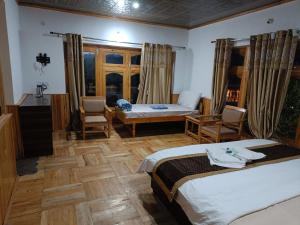 Himalayan Regal House