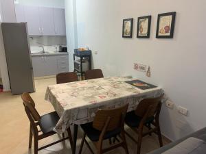 Nice Lungomare Beach Full Apartment in Vlora.