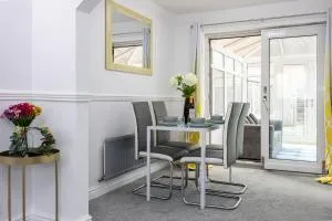 E&E's House - Cherry Tree