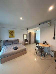 Monkey Toe Guesthouse