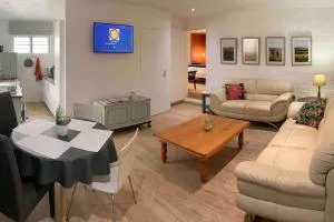 Lemon-Lime Cottage Darling - دارلينغ