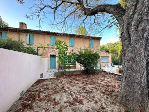 Appartements Bastide avec Piscine et Spa, vue Ste Victoire : photos des chambres