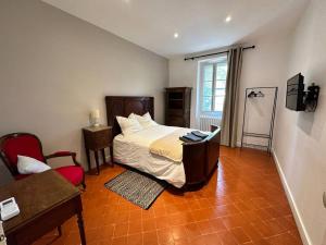 Appartements Bastide avec Piscine et Spa, vue Ste Victoire : photos des chambres