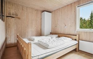 Nice Home In Thyholm With Wifi