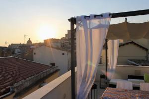 Terrace- Walk to Porta Reale and Cafes - La Casa della Pietra - Near Wine Tasting