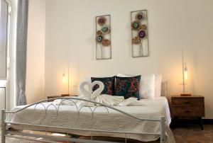 Terrace- Walk to Porta Reale and Cafes - La Casa della Pietra - Near Wine Tasting