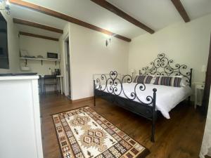 Casa Moldovan ( Coltisorul meu de rai)