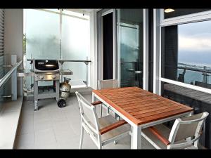 The Crystal 203 Camps bay - back-up power