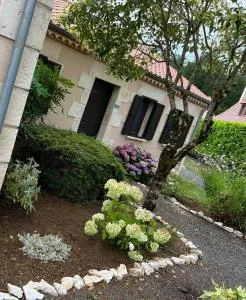 Maison Hyacinthe of Tournesol geniet in luxe - Grives Maison Hyacinthe of Tournesol geniet in luxe - Grives