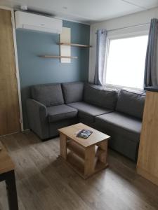 Sbvacances Entièrement équipé et tout confort grand 2ch avec suite parentale et 2 sdb dans camping 4 étoiles