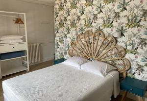 Hotels Hotel La Vigneraie : Chambre Double avec Balcon