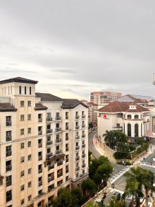 Elegant Condo Hotel across NAIA Airport Terminal 3 Newport City