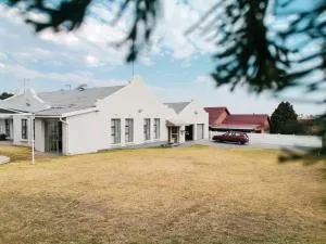 S.K.E Guest House - Brinkʼs Vlakfontein