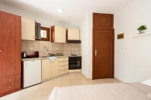 Anopolh front apartment