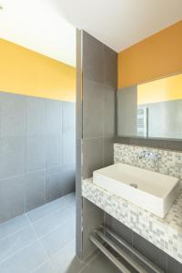 Maisons de vacances TY KOREJOU - splendide maison avec sauna les pieds dans l'eau : photos des chambres