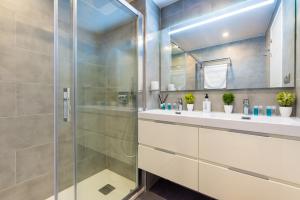 WintowinRentals Executive apt in OCEAN HOUSE Complex