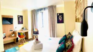 Hotels Kyriad Restaurant Centre SPA Vichy : photos des chambres