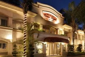 Hotel & Suites Quinta Magna - Ciudad Granja