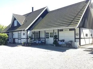 Piccobello Bed & Breakfast Valløby Køge - Strøby Ladeplads