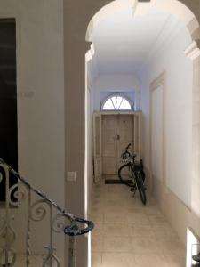 Minimal & Arty Townhouse