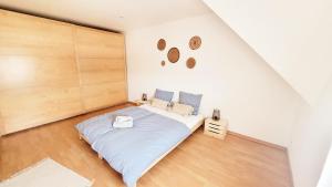 Appartements Logement La Bonbonniere garage et parking gratuit : photos des chambres